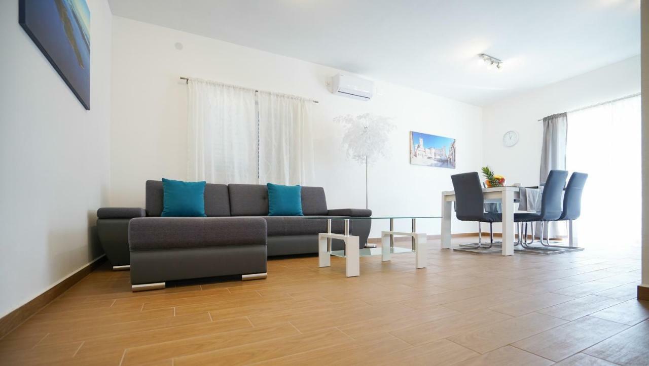 Tj Apartment 2 زادار المظهر الخارجي الصورة